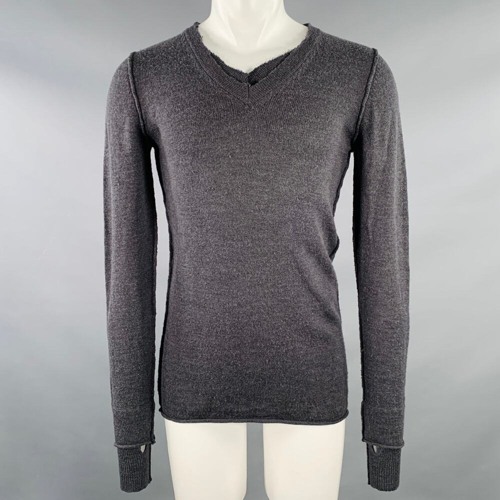 NICE COLLECTIVE Size S Grey Charcoal Knit Merino Wool V-Neck Sweater